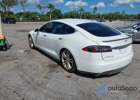 2013 Tesla Model S Performance from USA, damaged, VIN 5YJSA1CP8DFP15538